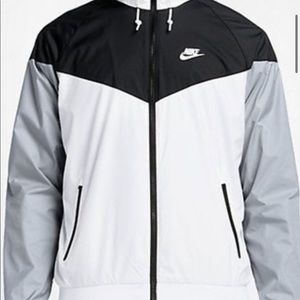 Nike Wind Breaker